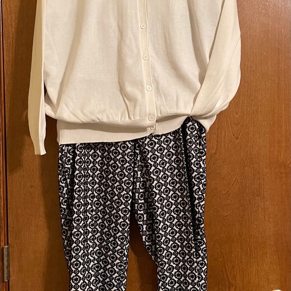 Lane Bryant Medallion Slacks - Picture 2 of 2